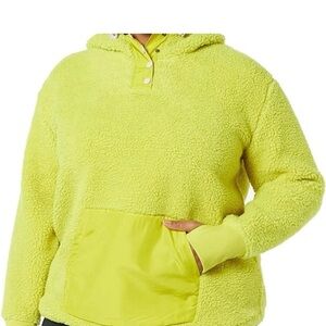 Amazon Essentials Women's Yellow Puffer Jacket